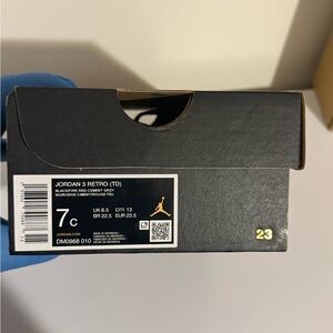 Jordan 3 Retro Kids Sneakers